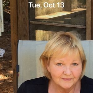 Meet your Posher, Deborah